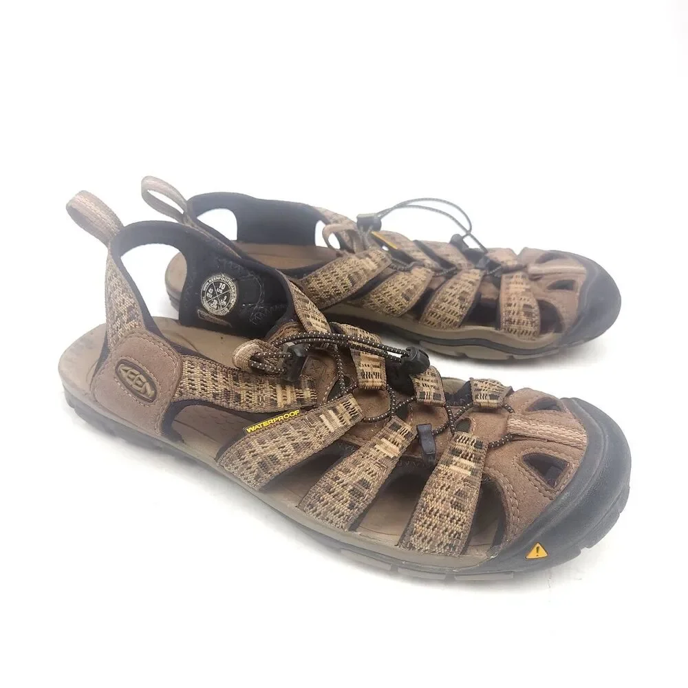 Mens KEEN Clearwater CNX Sandals Lightweight Waterproof Hiking Sz 10
